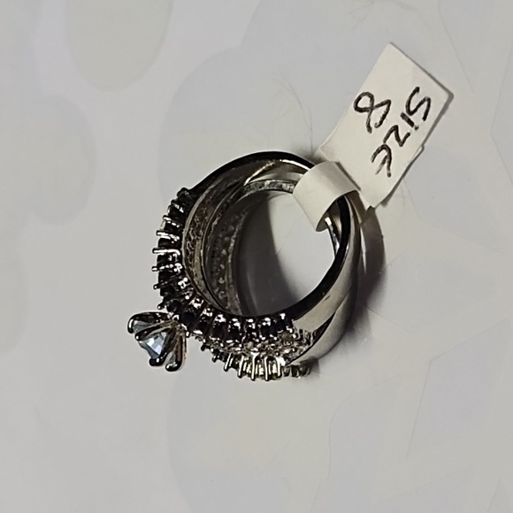 Wedding Engagement Promise Ring Set - Picture 7 of 9